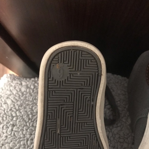 Cat and Jack toddler dress boots- size 6 - Picture 3 of 3